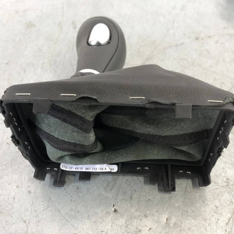 Nuca schimbator / Audi A4 B8 2010 / Interior