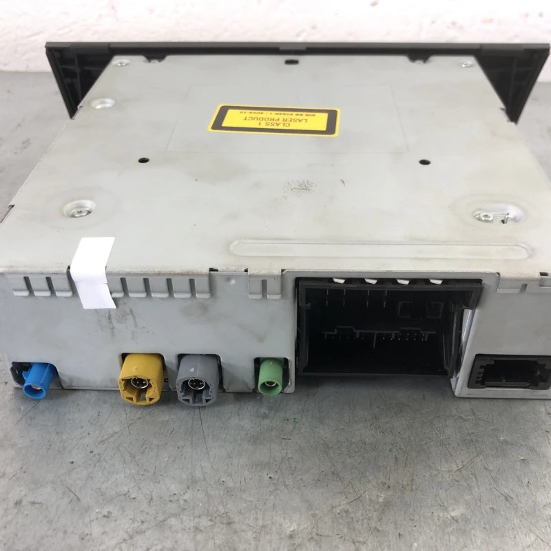 Multimedia CD / Audi A4 B8 2010 / Audio si electronice