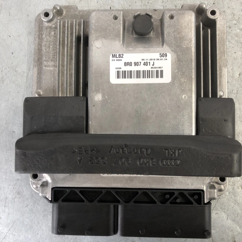 Calculator motor ecu Audi 