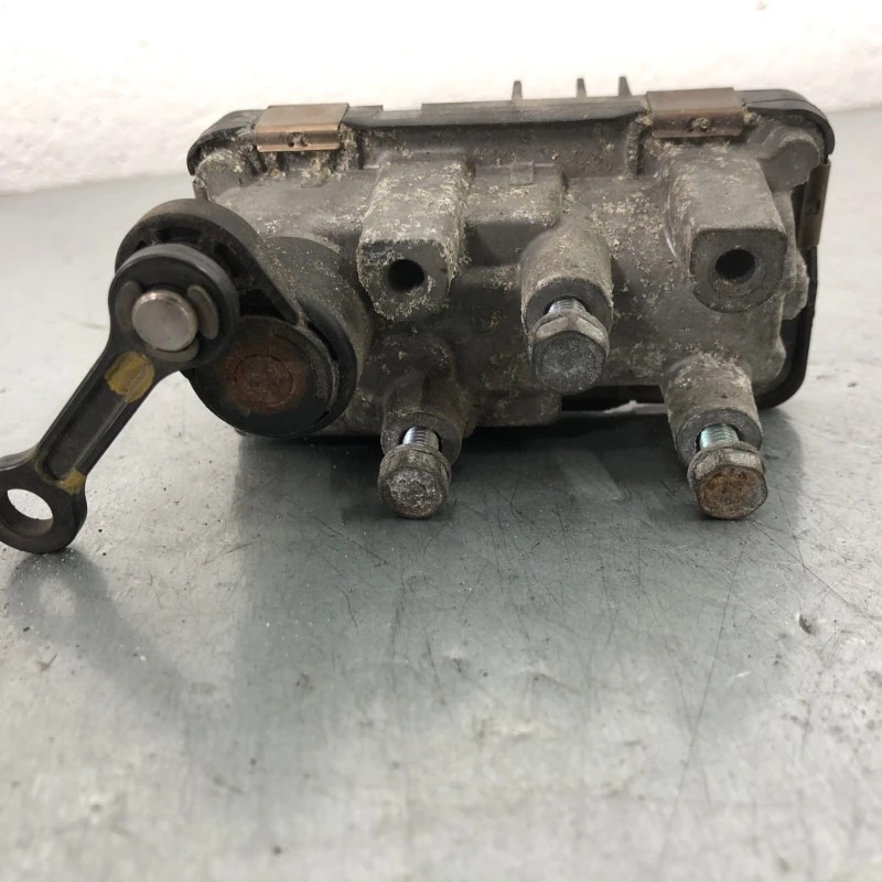 Actuator turbo / BMW Seria 3 E91 LCI 2012 / Audio si electronice