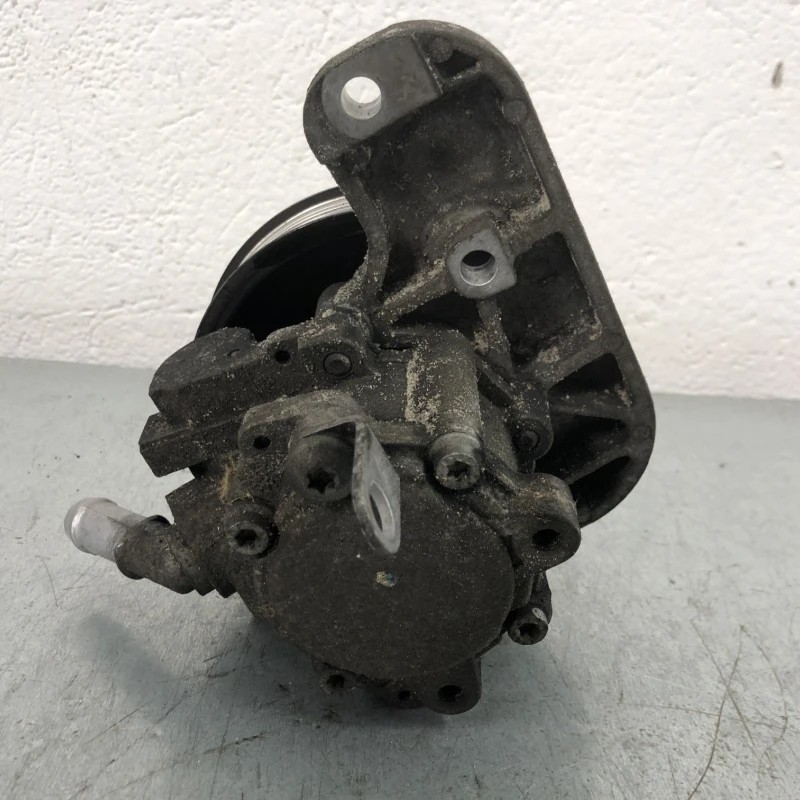 Pompa servo / BMW Seria 3 E91 LCI 2012 / Directie si suspensie