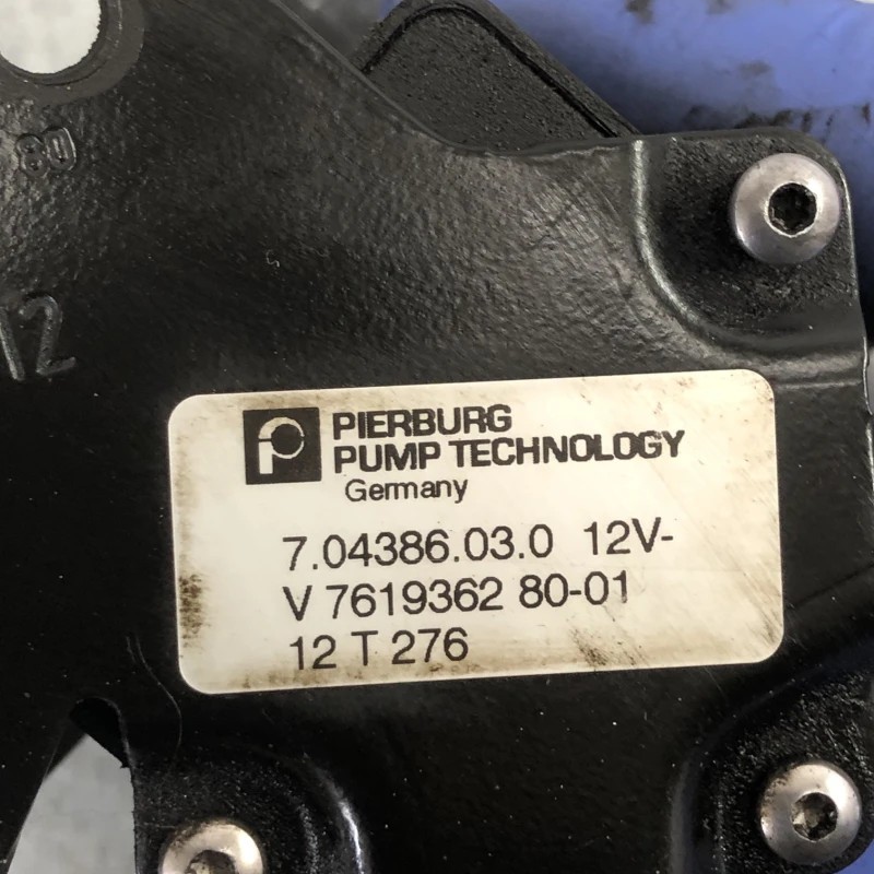 Pompa auxiliara recirculare apa / Peugeot 3008 3008 2010 / Motor, racire si evacuare