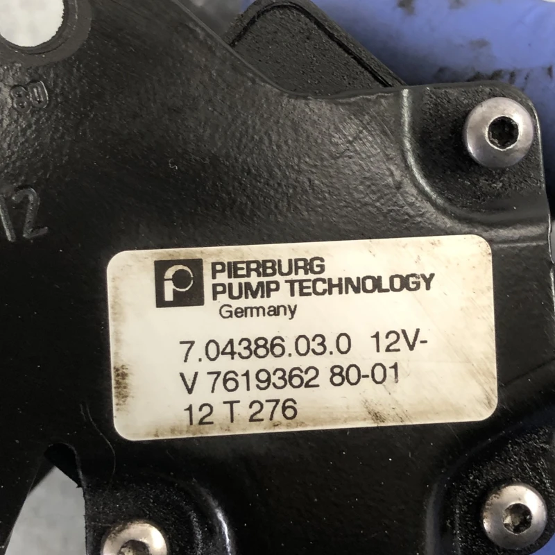 Pompa auxiliara recirculare apa / Peugeot 3008 3008 2010 / Motor, racire si evacuare