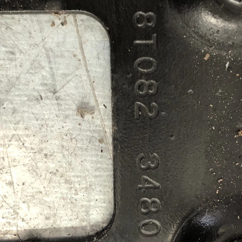 Maner deschidere capota / Audi A4 B8 2013 / Caroserie, oglinzi si faruri