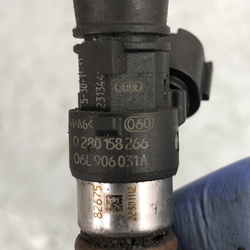 Injector / Audi A4 B8 2013 / Motor, racire si evacuare