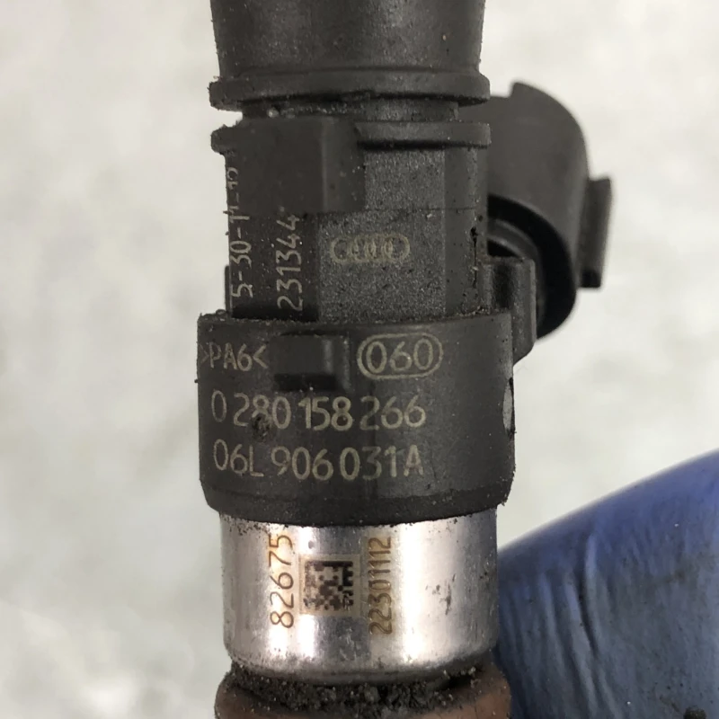 Injector / Audi A4 B8 2013 / Motor, racire si evacuare