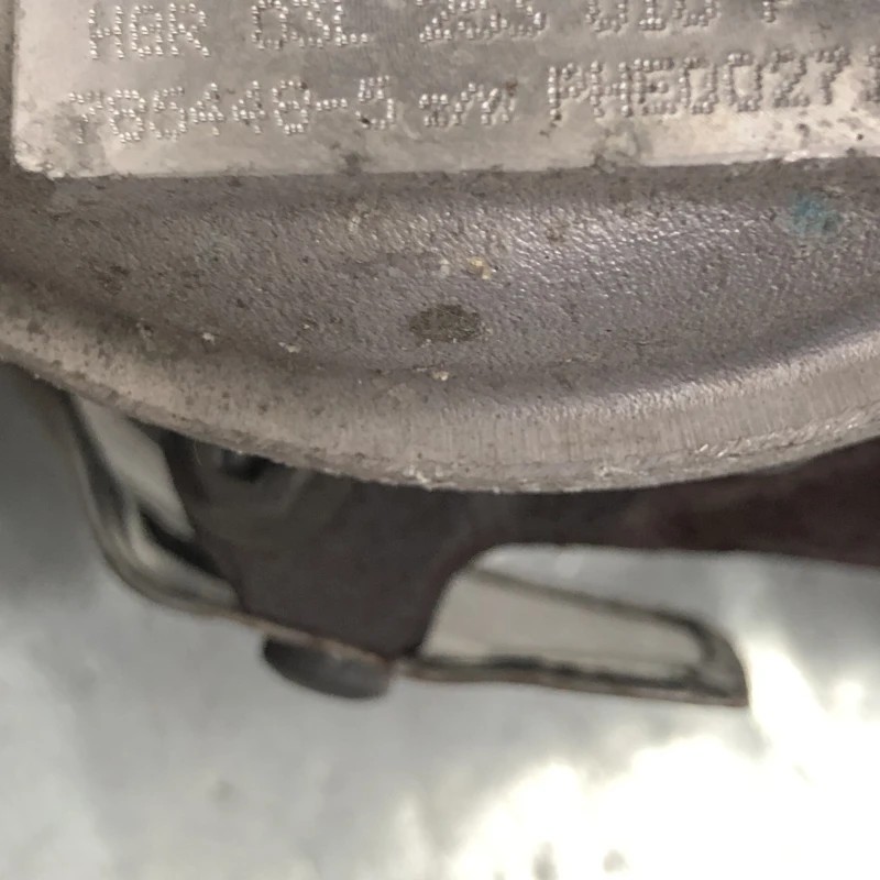 Turbosuflanta turbo turbina / Volkswagen Passat B7 2013 / Motor, racire si evacuare