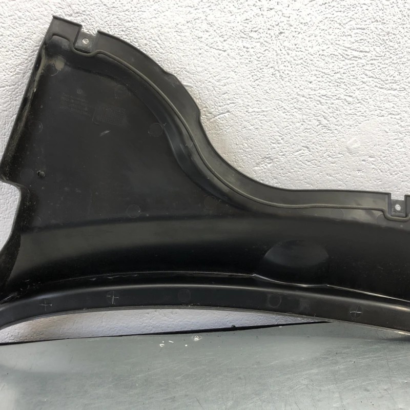 Grila stergatoare dreapta / Volkswagen Passat B7 2013 / Caroserie, oglinzi si faruri