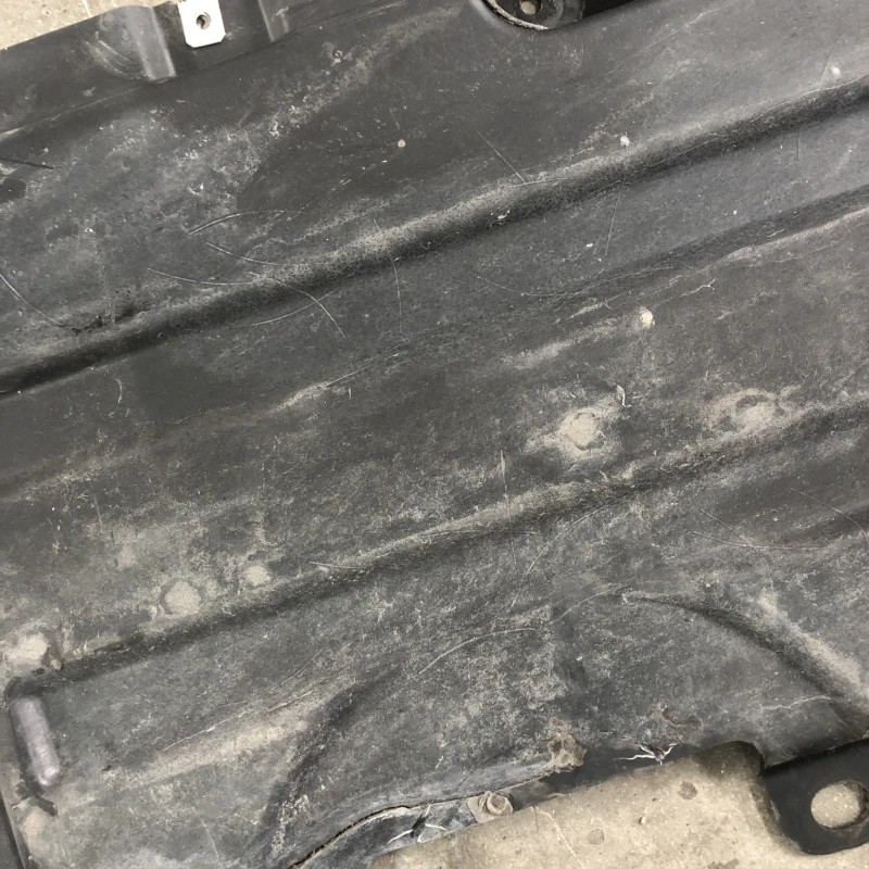 Scut motor / BMW X3 F25 2013 / Caroserie, oglinzi si faruri
