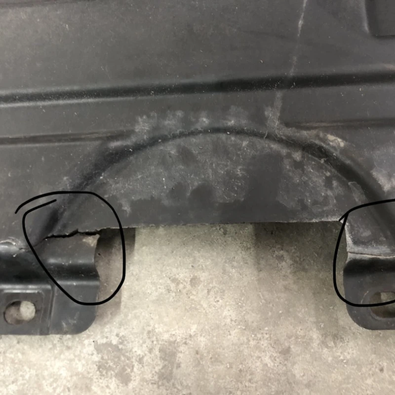 Scut motor stanga / BMW X3 F25 2013 / Caroserie, oglinzi si faruri