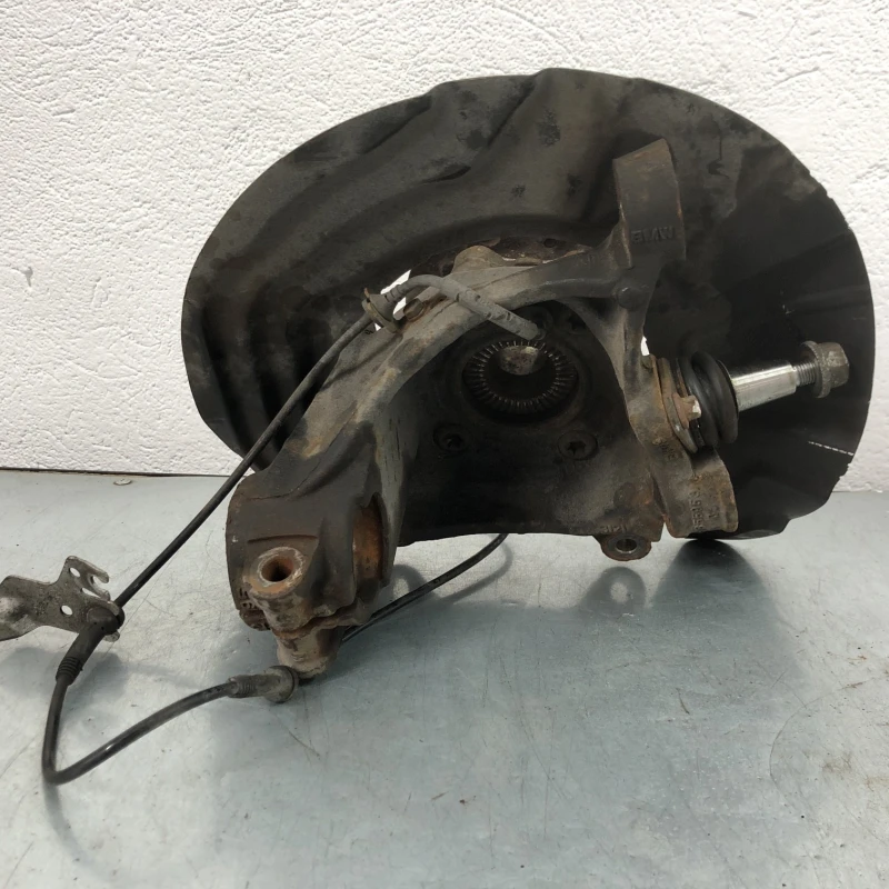 Fuzeta stanga fata / BMW X3 F25 2013 / Directie si suspensie