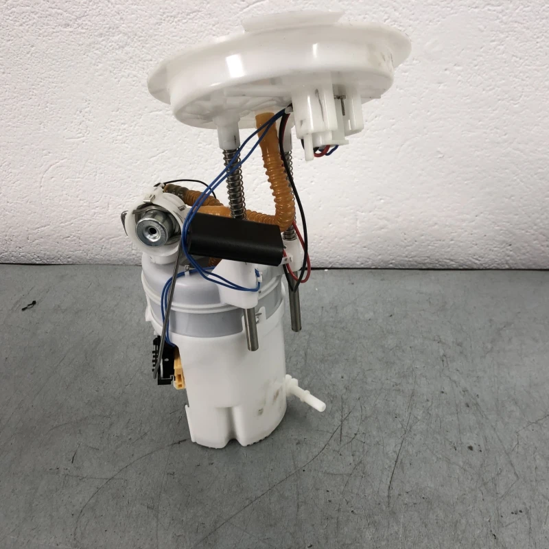 Pompa combustibil / BMW X3 F25 2013 / Motor, racire si evacuare