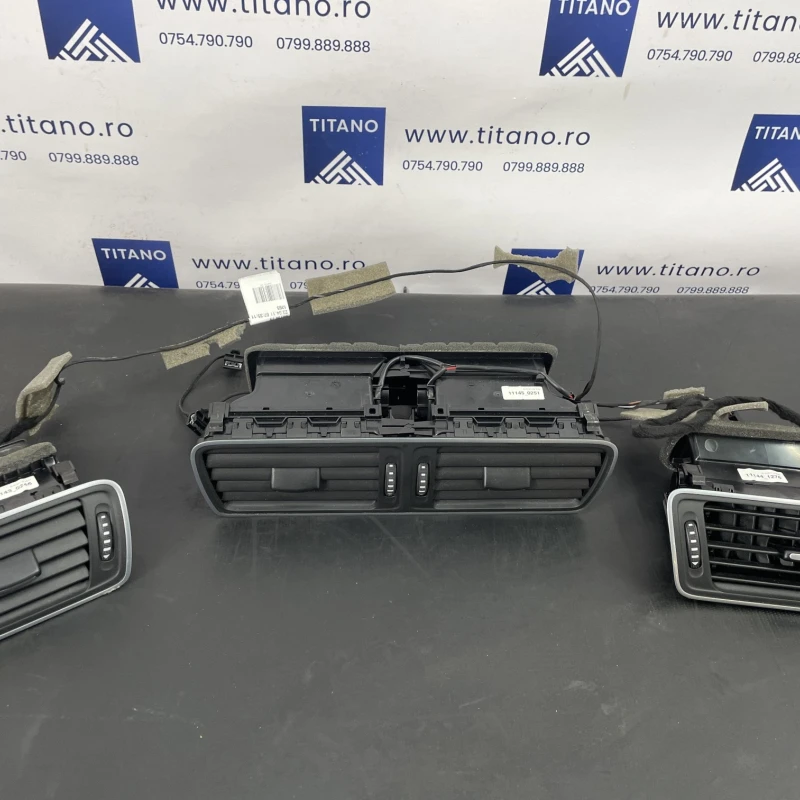Grila aer bord / Volkswagen Passat B7 2012 / Interior
