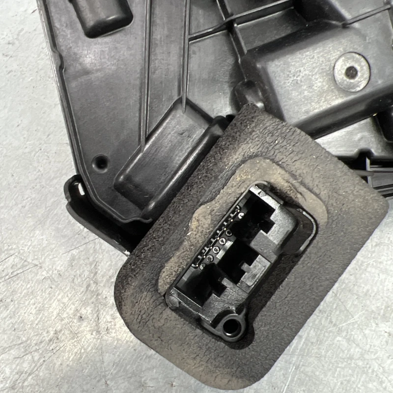Iala broasca usa dreapta fata / Volkswagen Sharan 7N 2011 / Caroserie, oglinzi si faruri