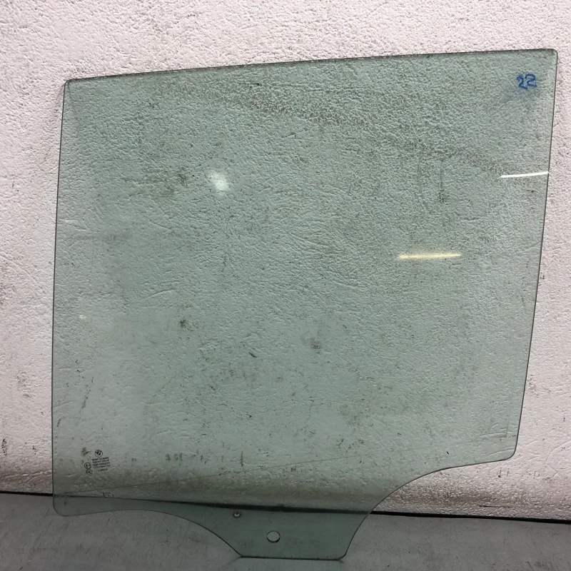 Geam stanga spate BMW 