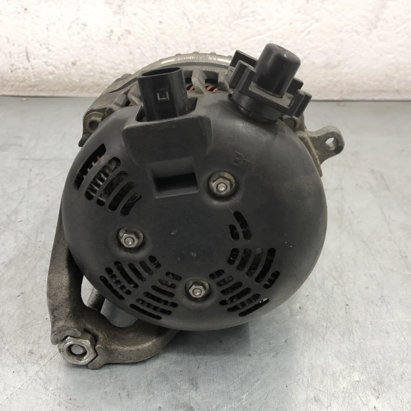 Alternator / BMW X3 F25 2013 / Motor, racire si evacuare