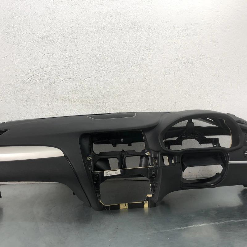Plansa bord volan dreapta BMW 
