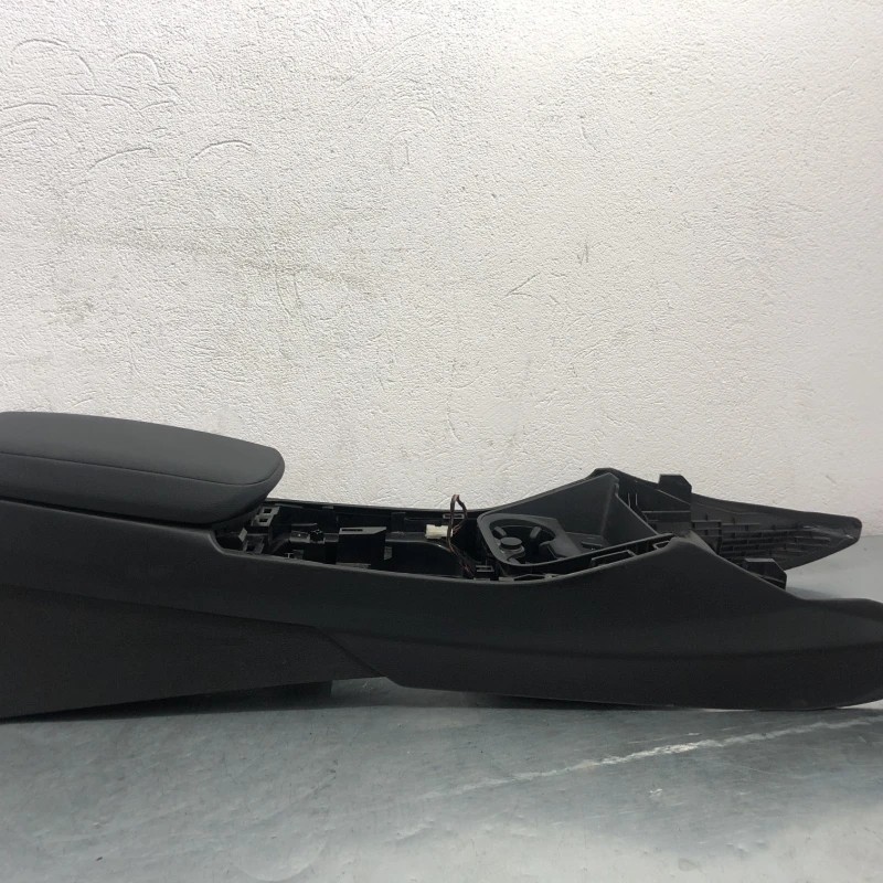 Cotiera centrala BMW X3 F25 2013