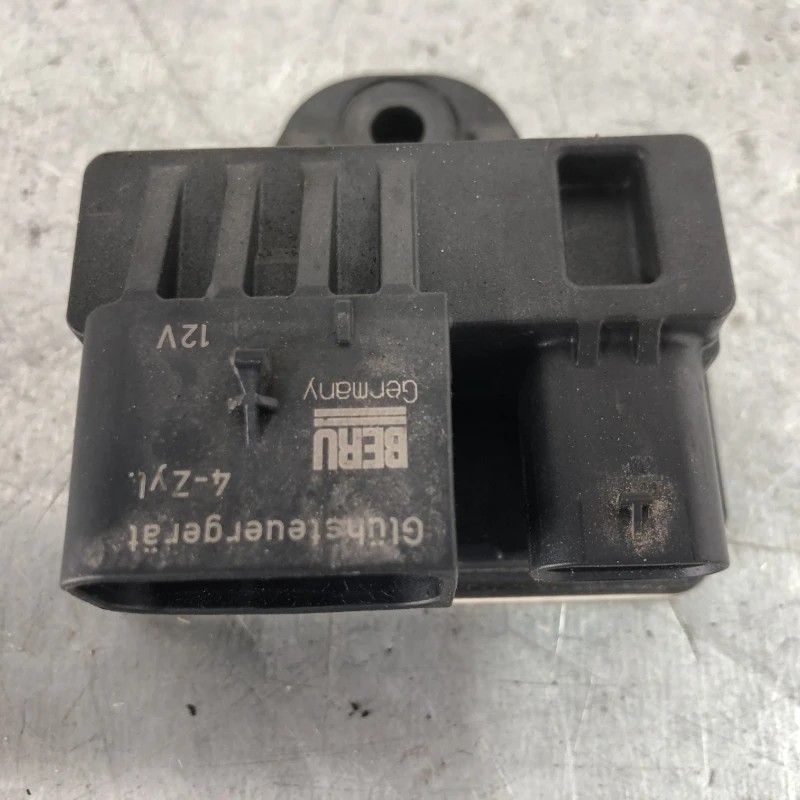 Releu bujii BMW Seria 5 F10 2011