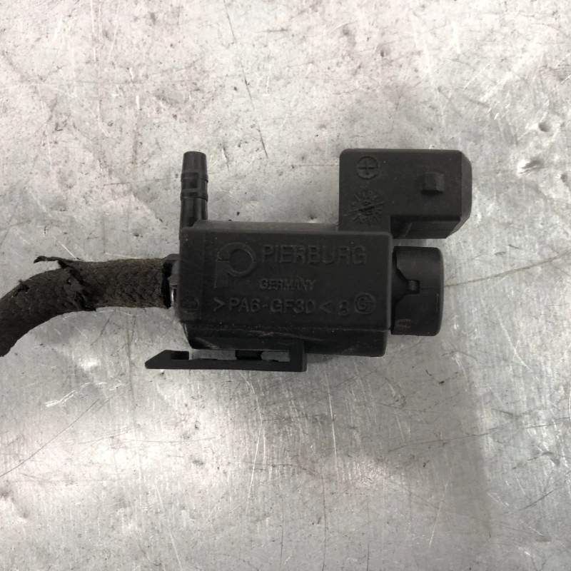 Electrovalva / BMW Seria 5 F10 2012 / Motor, racire si evacuare