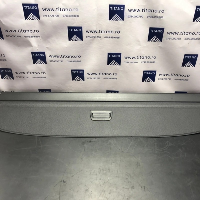 Rulou portbagaj / Volkswagen Passat B7 2013 / Interior