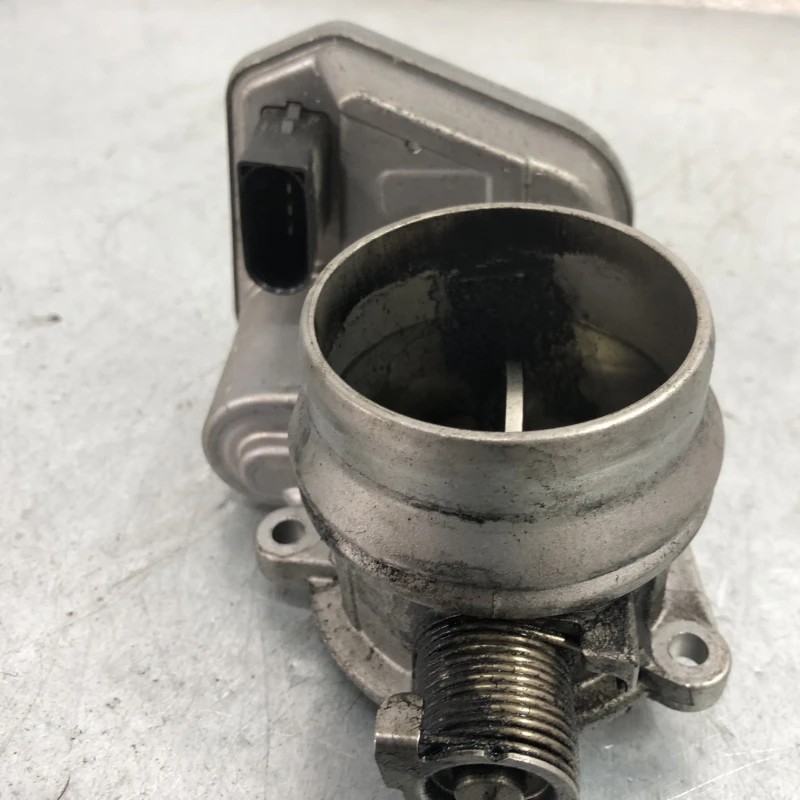 Clapeta de acceleratie / BMW Seria 3 E90 2009 / Motor, racire si evacuare