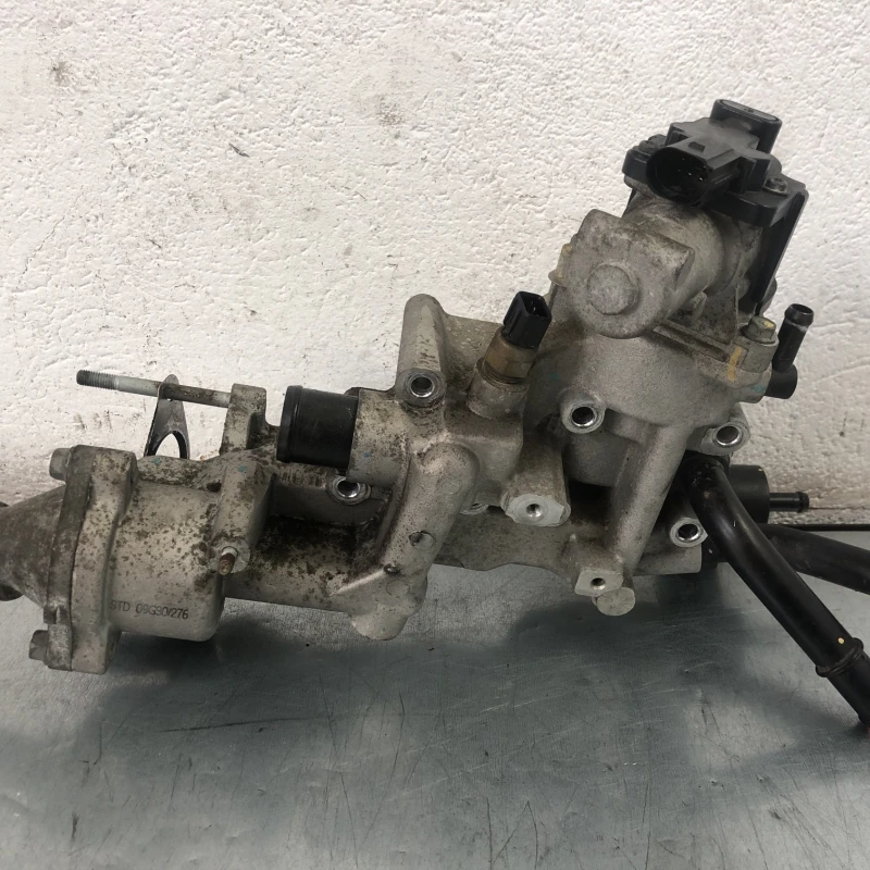 supapa egr cu racitor / Kia Sorento Sorento 2011 / Motor, racire si evacuare