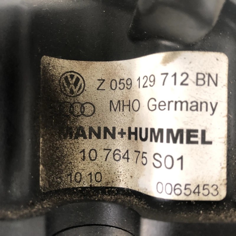 Galerie de admisie cu clapeta dreapta / Audi A4 B8 2010 / Motor, racire si evacuare