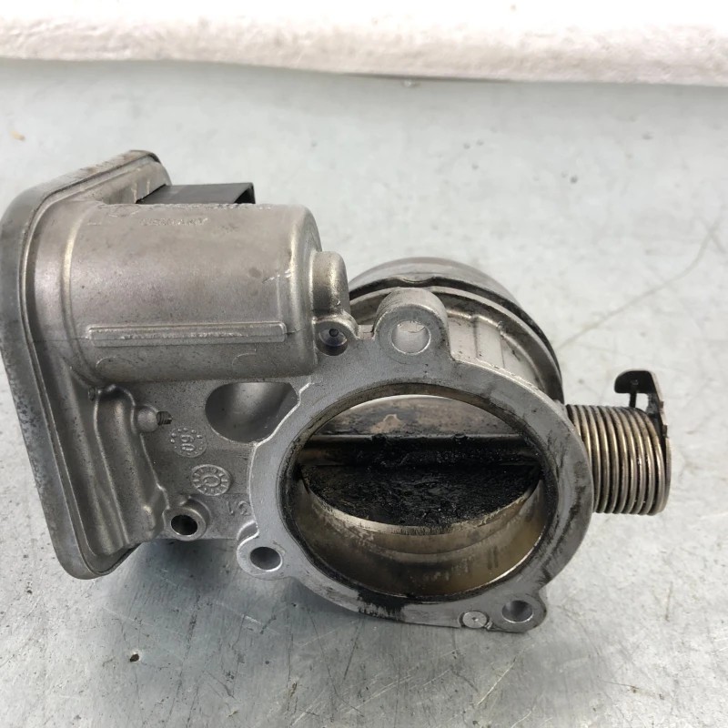 Clapeta de acceleratie / BMW Seria 5 E60 2009 / Motor, racire si evacuare