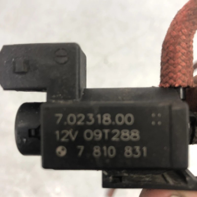 Supapa vacuum / BMW Seria 3 E90 LCI 2009 / Motor, racire si evacuare