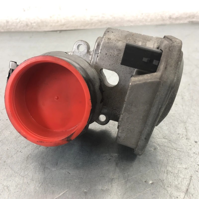 Clapeta de acceleratie / BMW Seria 3 E90 LCI 2009 / Motor, racire si evacuare