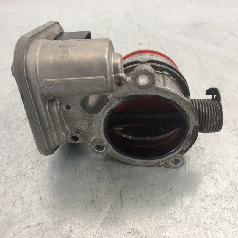 Clapeta de acceleratie / BMW Seria 3 E90 2009 / Motor, racire si evacuare