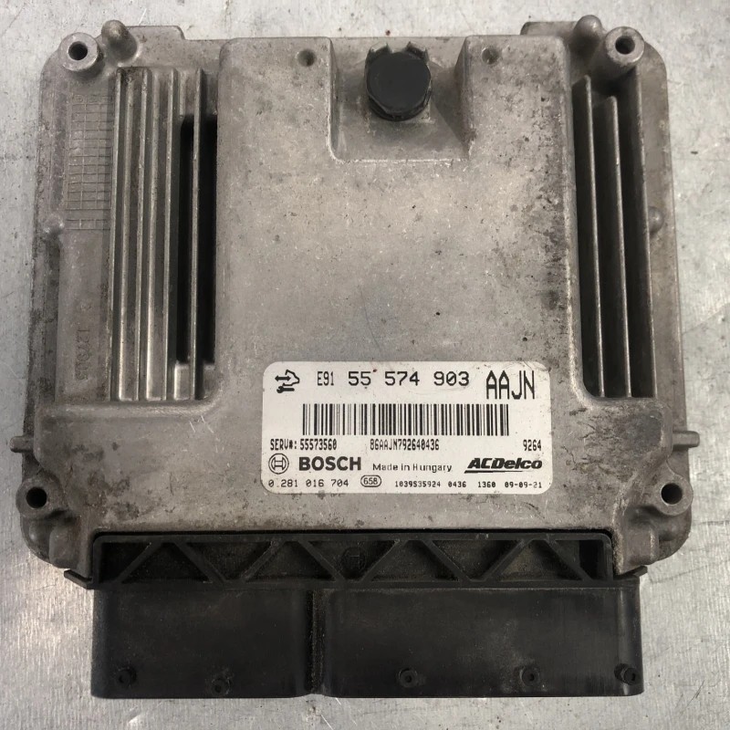 Calculator motor ecu Opel Insignia A 2010
