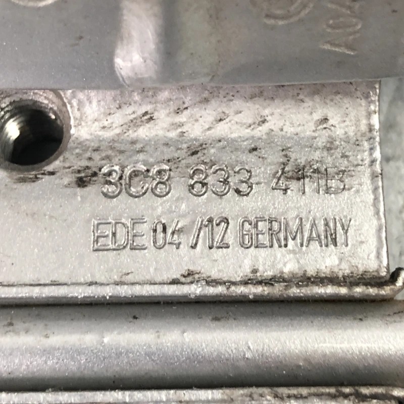Balamale usa stanga spate / Volkswagen Passat CC 2013 / Caroserie, oglinzi si faruri