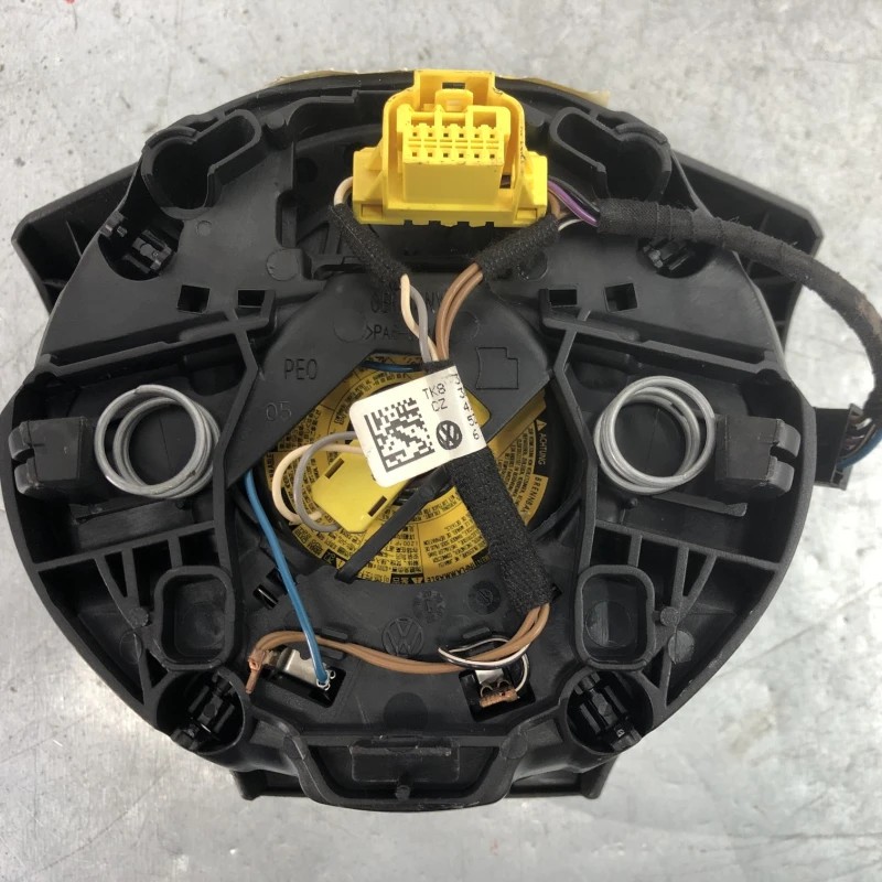 Airbag volan / Volkswagen Passat CC 2013 / Interior