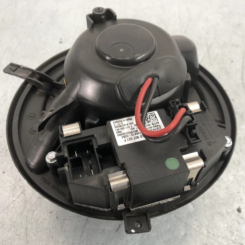 Ventilator aeroterma bord / Volkswagen Passat CC 2013 / Climatizare