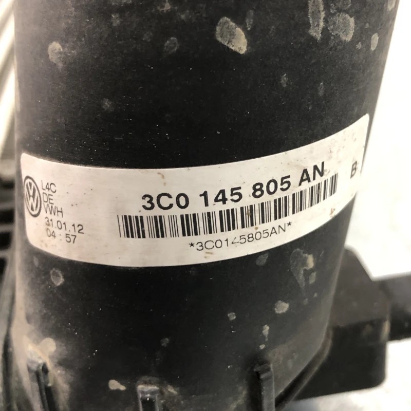 Radiator intercooler / Volkswagen Passat CC 2013 / Motor, racire si evacuare