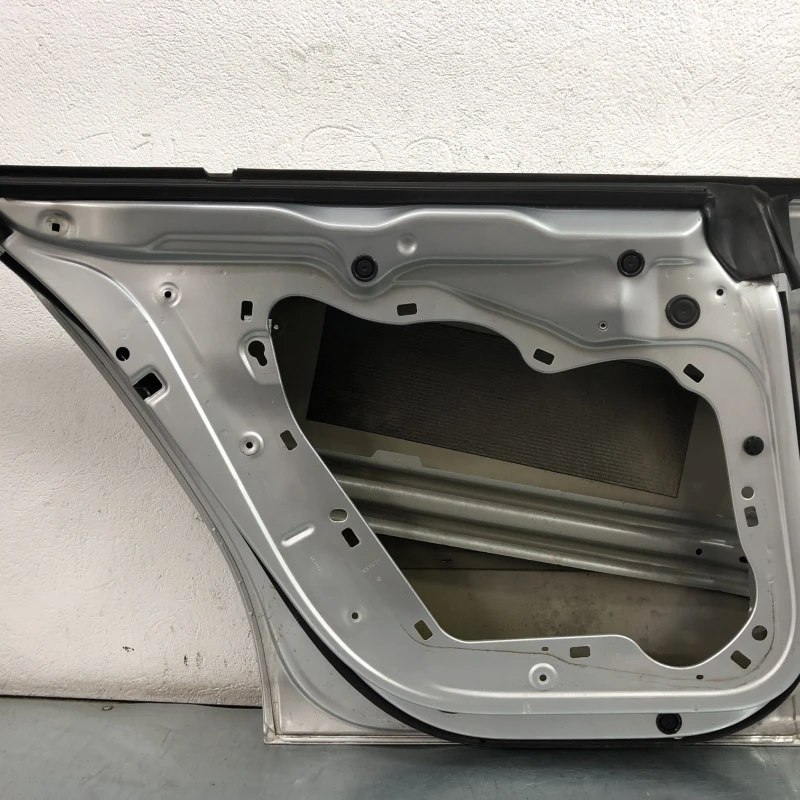 Usa stanga spate / Volkswagen Passat CC 2013 / Caroserie, oglinzi si faruri