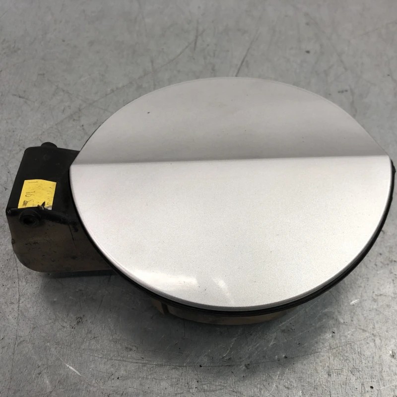 Capac usa rezervor / Volkswagen Passat CC 2013 / Caroserie, oglinzi si faruri