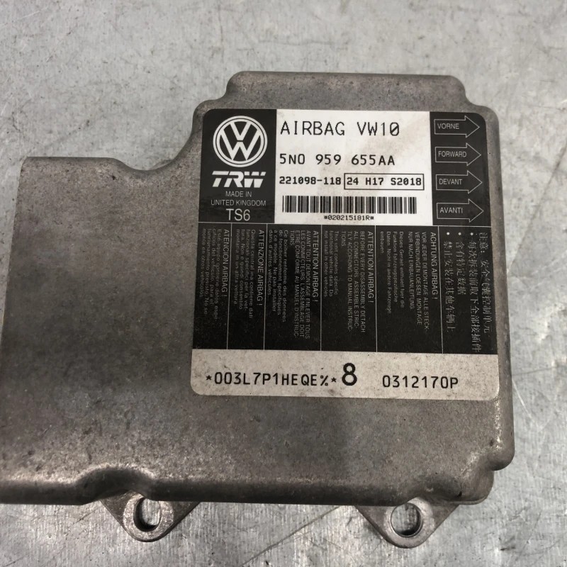 Calculator airbag Volkswagen Passat CC 2013