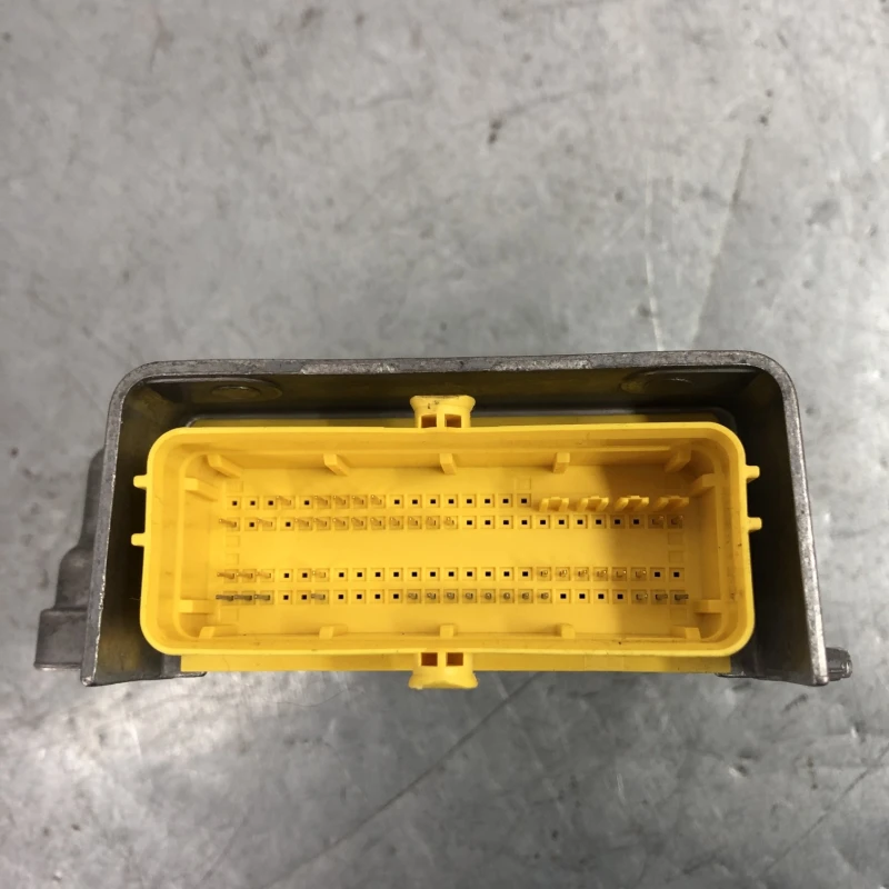 Calculator airbag / Volkswagen Passat CC 2013 / Audio si electronice