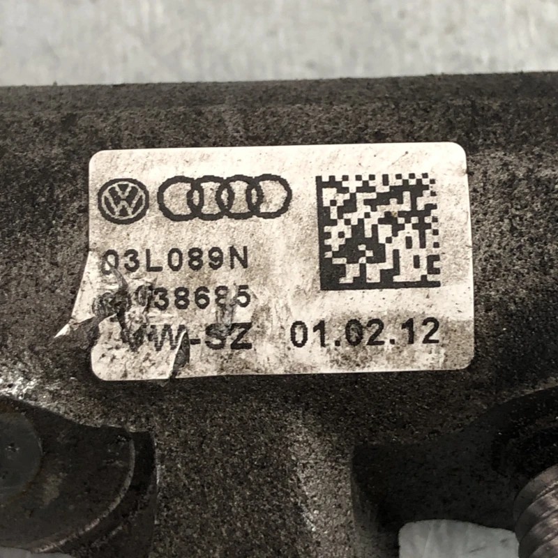 Rampa injectoare cu senzor / Volkswagen Passat CC 2013 / Motor, racire si evacuare