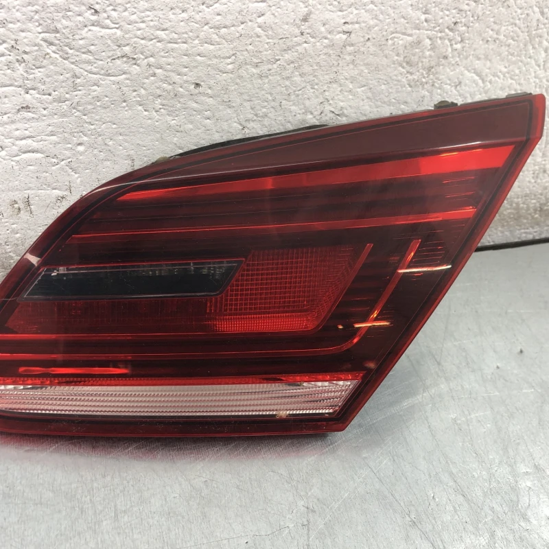 Stop dreapta haion Volkswagen 