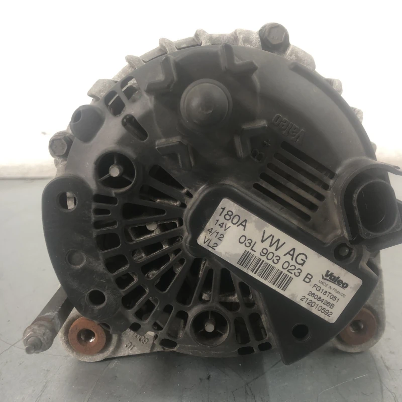 Alternator / Volkswagen Passat CC 2013 / Motor, racire si evacuare