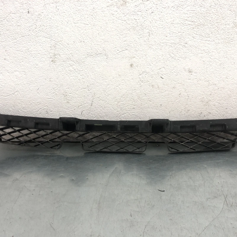 Suport central bara spate / Volkswagen Passat CC 2013 / Caroserie, oglinzi si faruri