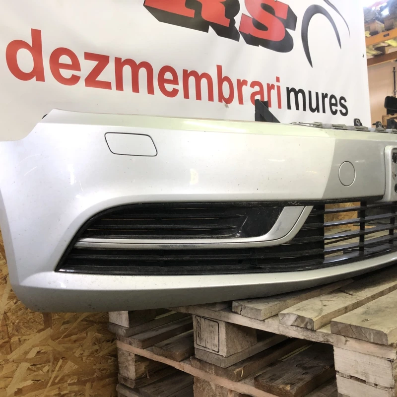 Bara fata / Volkswagen Passat CC 2013 / Caroserie, oglinzi si faruri