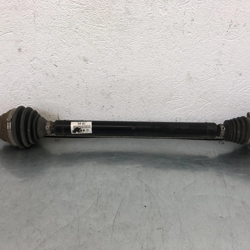 Planetara dreapta fata / Volkswagen Passat CC 2013 / Cutie viteze, ambreiaj, transmisie