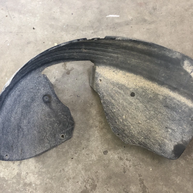 Carenaj stanga fata mare / Volkswagen Passat CC 2013 / Caroserie, oglinzi si faruri
