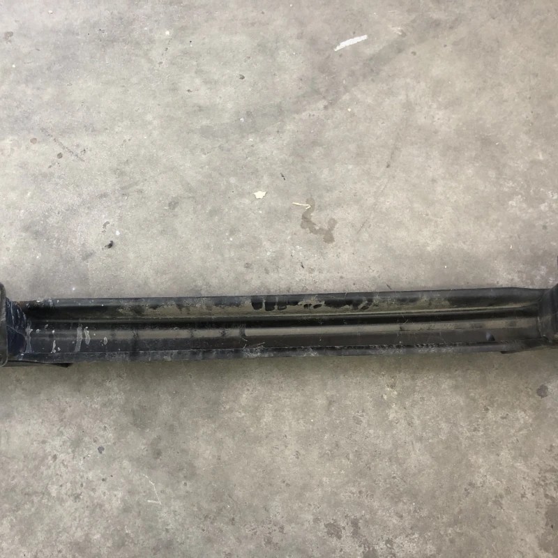 Armatura intaritura bara spate / Volkswagen Passat CC 2013 / Caroserie, oglinzi si faruri