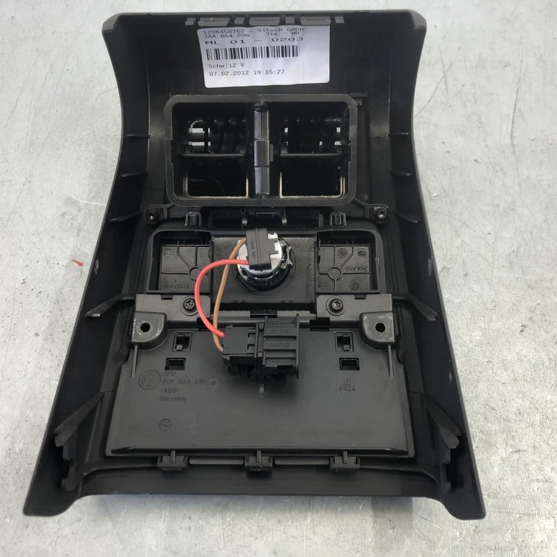 Grila ventilatie aer spate / Volkswagen Passat CC 2013 / Interior